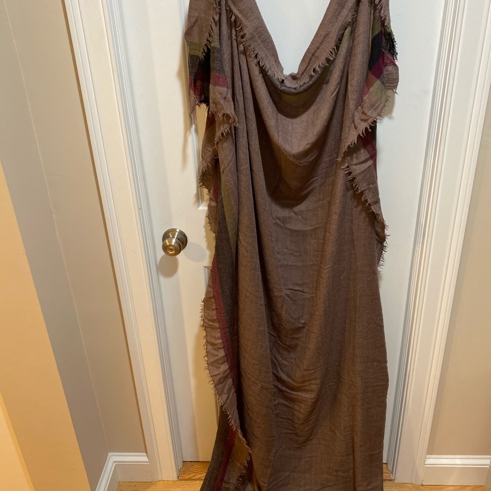Large wrap scarf